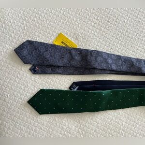 2 men’s ties